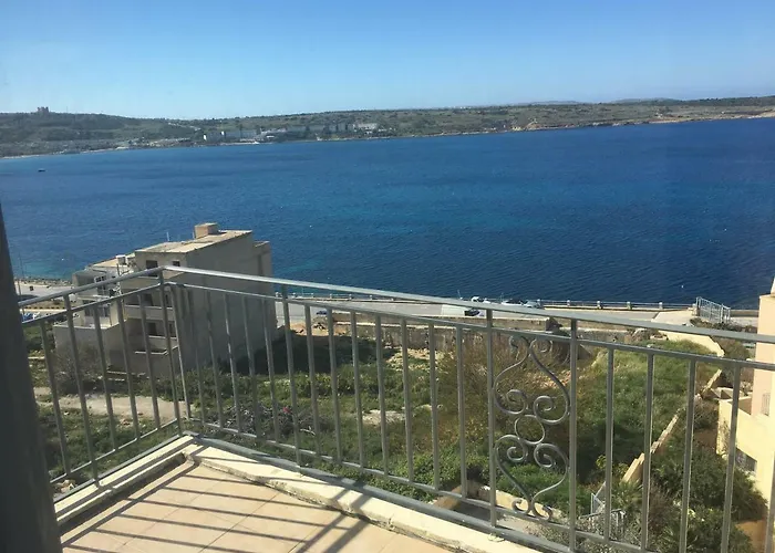 Tas-sellum * Mellieħa